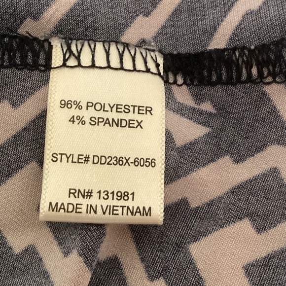 Delirious Navy and Cream Geometric Dress, 3X - Picture 6 of 6